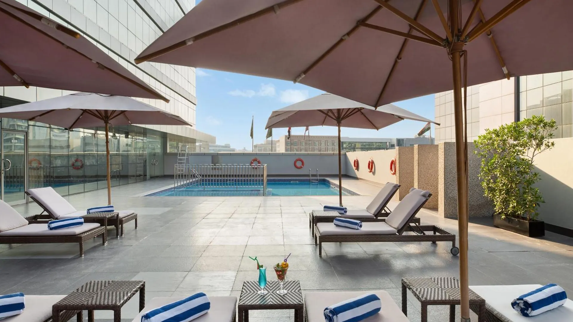 Royal Continental Hotel Dubai